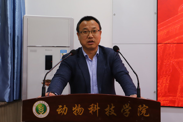 6d9be33ba8294b60bed31682771b0574.jpg 王力总结讲话_副本.jpg