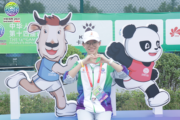 21b28a5f030d4f6ca3178a2f143c30ae.png 贾可欣.png